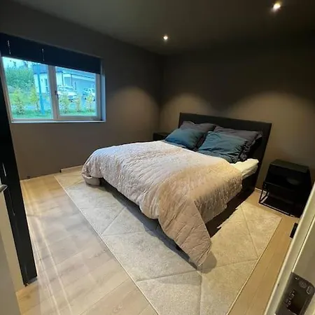 Villa Nytt Hus I Fredfullt Nabolag