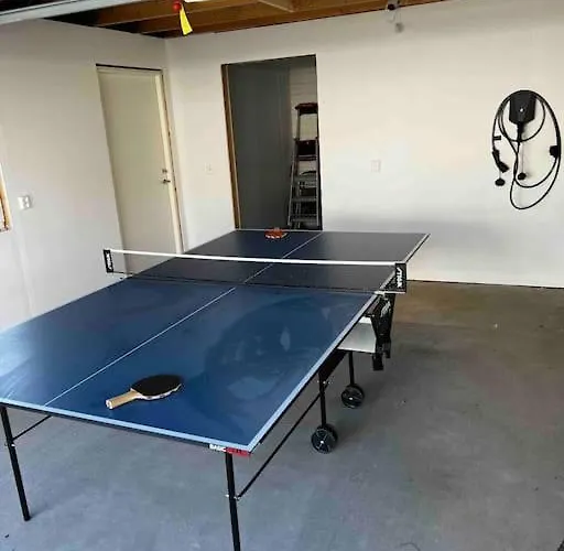 Nytt Hus I Fredfullt Nabolag
